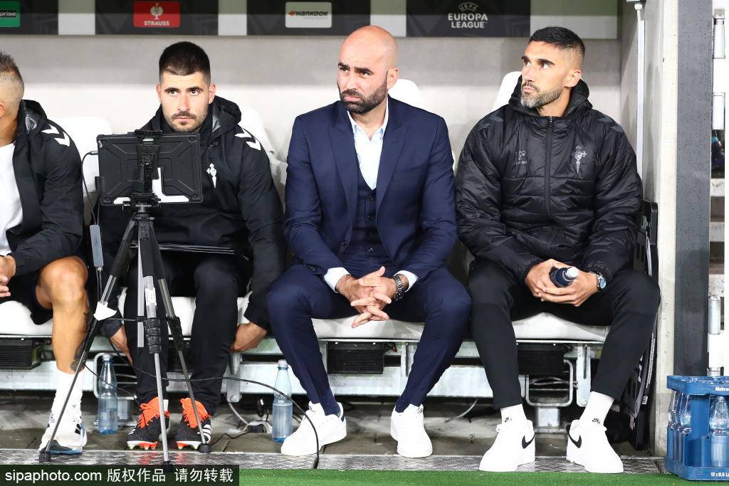 周雨千里奔赴德国，直播德甲见证樊振东拼搏的兄弟情深